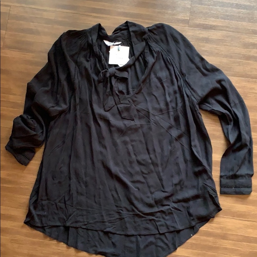 Jack by BB Dakota black top